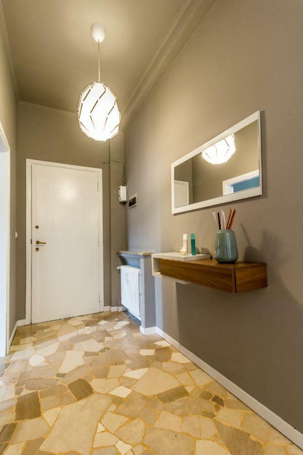 Joivy Modern 1-Bed Flat With Balcony In Portello Milano Exterior foto